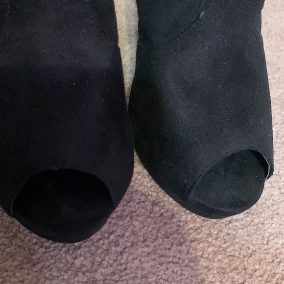 Rue 21 Black Open Toe Studded Heeled Boots - Picture 3 of 11